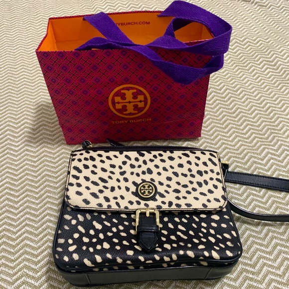 Tory Burch Crossbody Bag - Picture 2 of 9